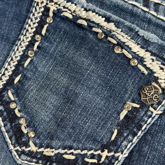 👖🤠 SILVER JEANS Co. Suki Bootcut Jeans | Dark Wash Distressed Curvy Sz 4 - Picture 6 of 6